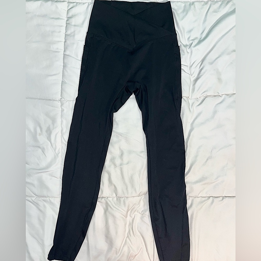 Black Crossover Leggings